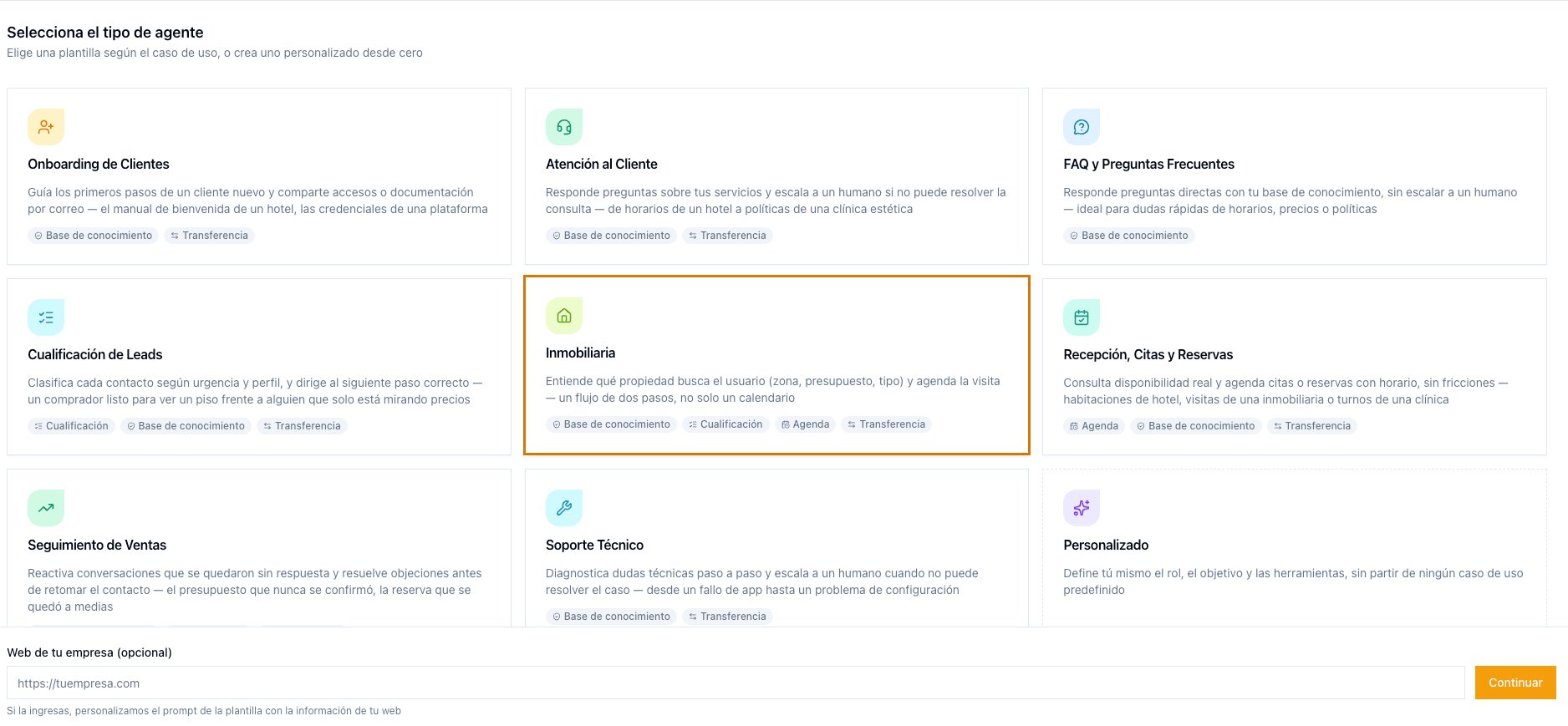 Catálogo completo de plantillas, con Inmobiliaria seleccionada y el campo para indicar la web del negocio